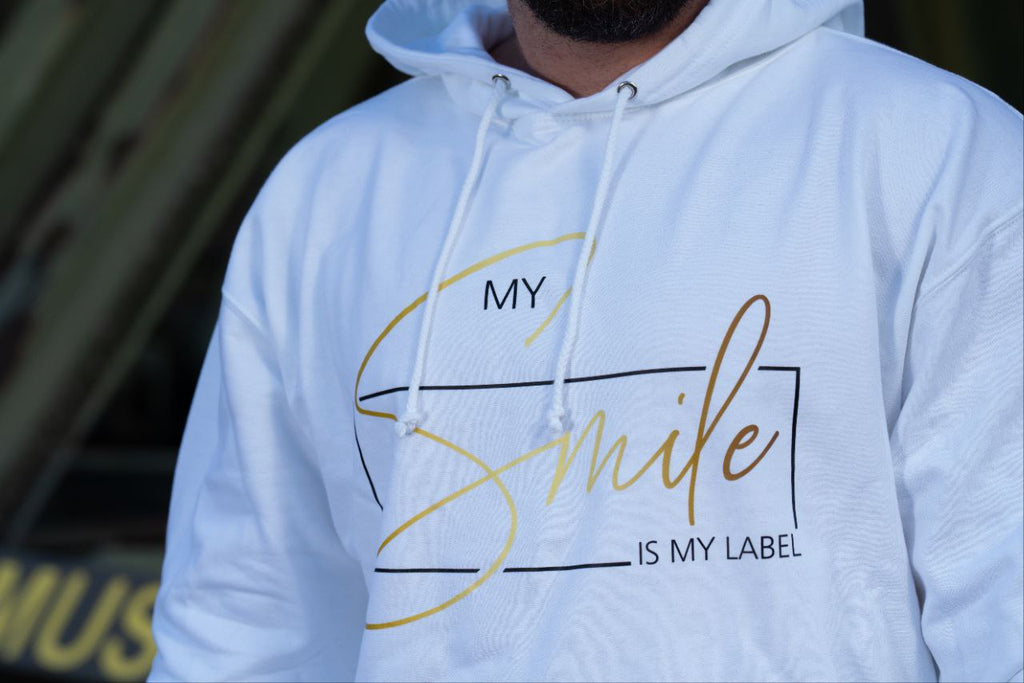 Männer Hoodie "My Smile Is My Label"