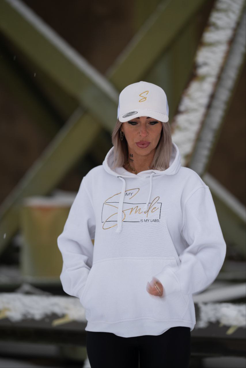 Hoodie "My Smile Is My Label"
