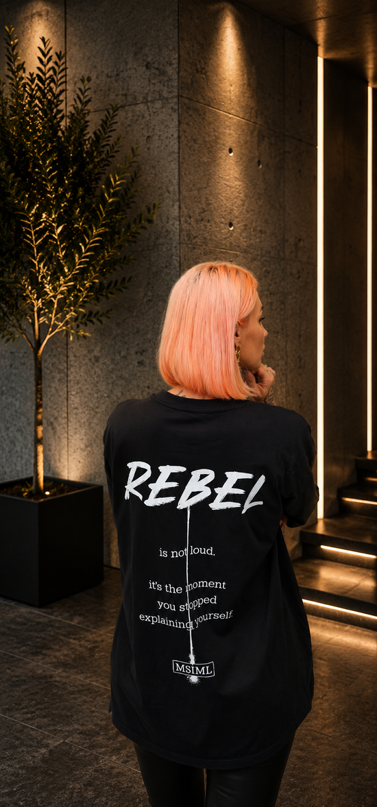 Oversized T-Shirt Unisex aus Baumwolle – REBEL Streetwear Shirt