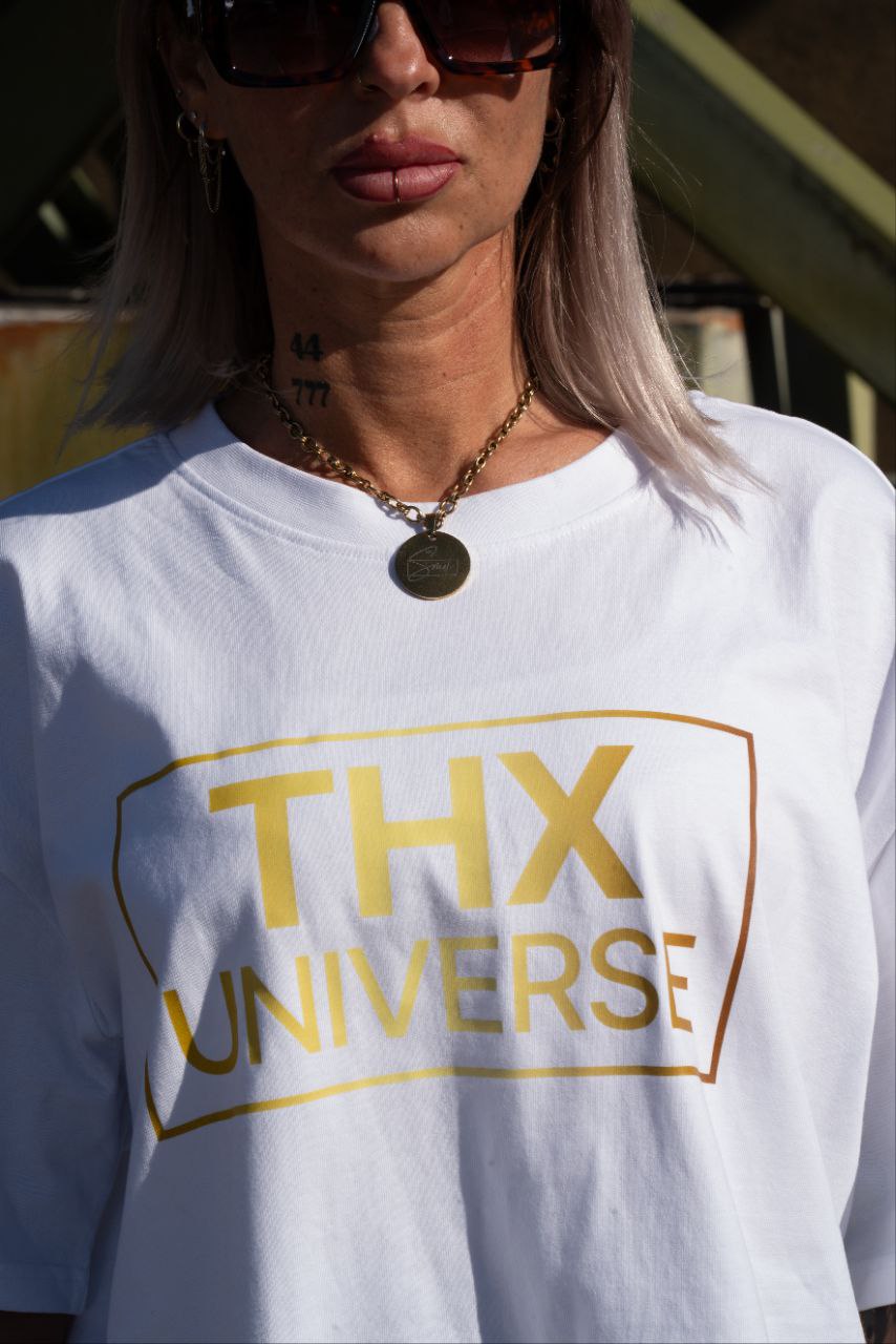 Frauen T-Shirt "THX UNIVERSE" Oversized